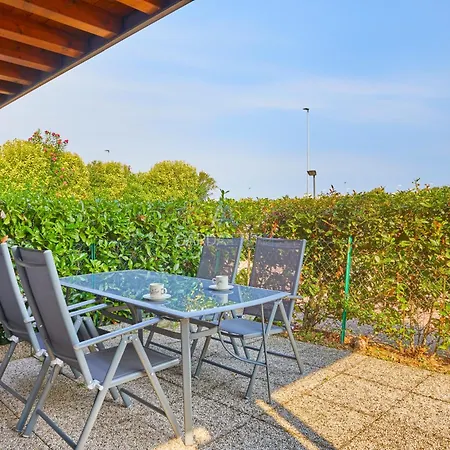 Casa Azzurra - Relax Con Giardino E Piscina A Sirmione
